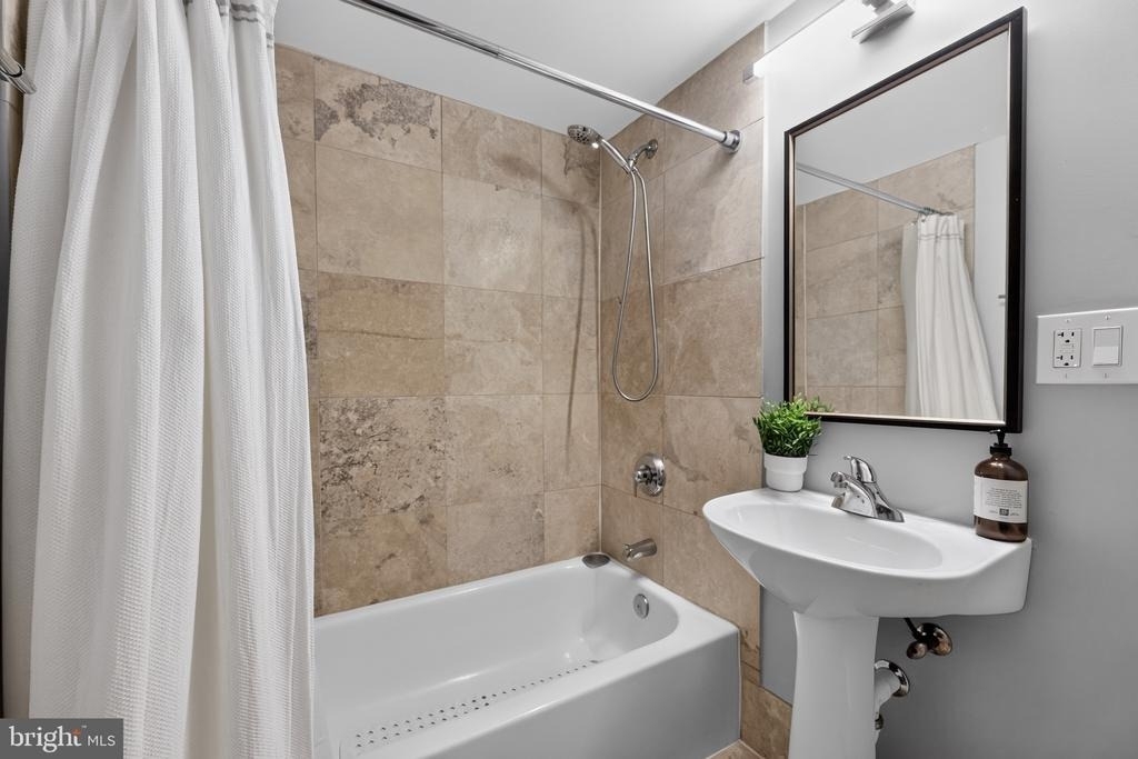 933 M Street Nw - Photo 13