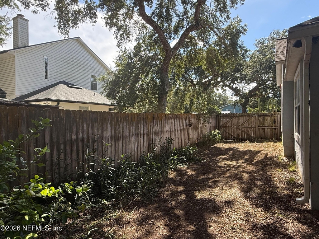 2418 Hydrangea Street - Photo 31