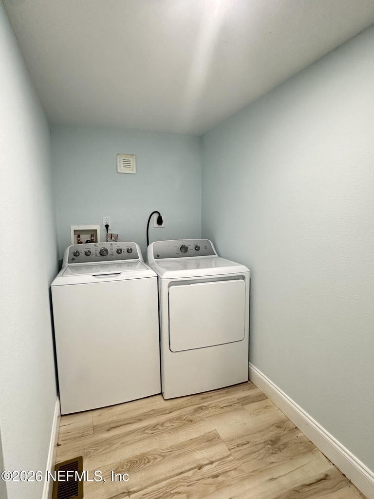 1635 Natalie Road - Photo 3