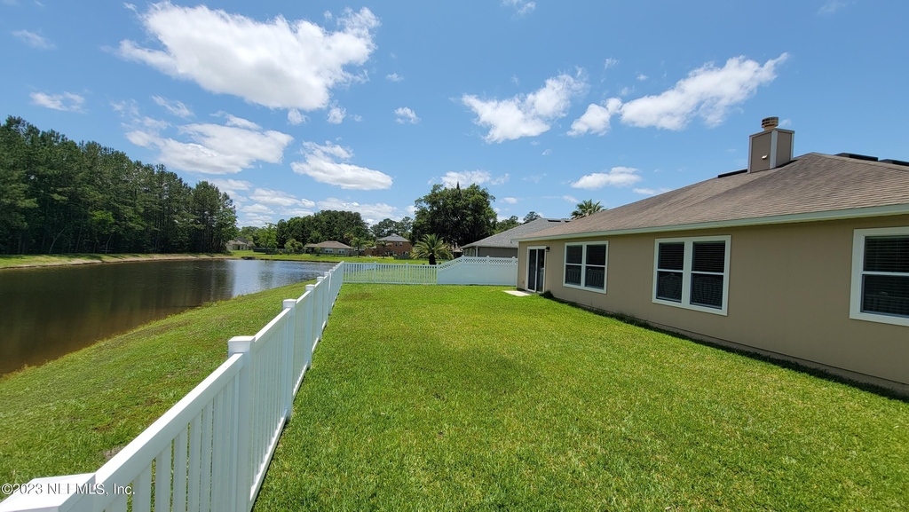 2735 Woodsdale Drive - Photo 32