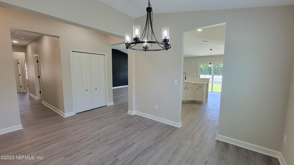 2735 Woodsdale Drive - Photo 12