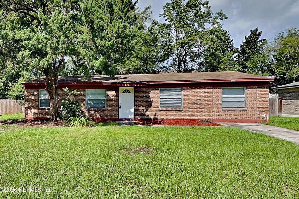 4888 Strato Road W - Photo 0