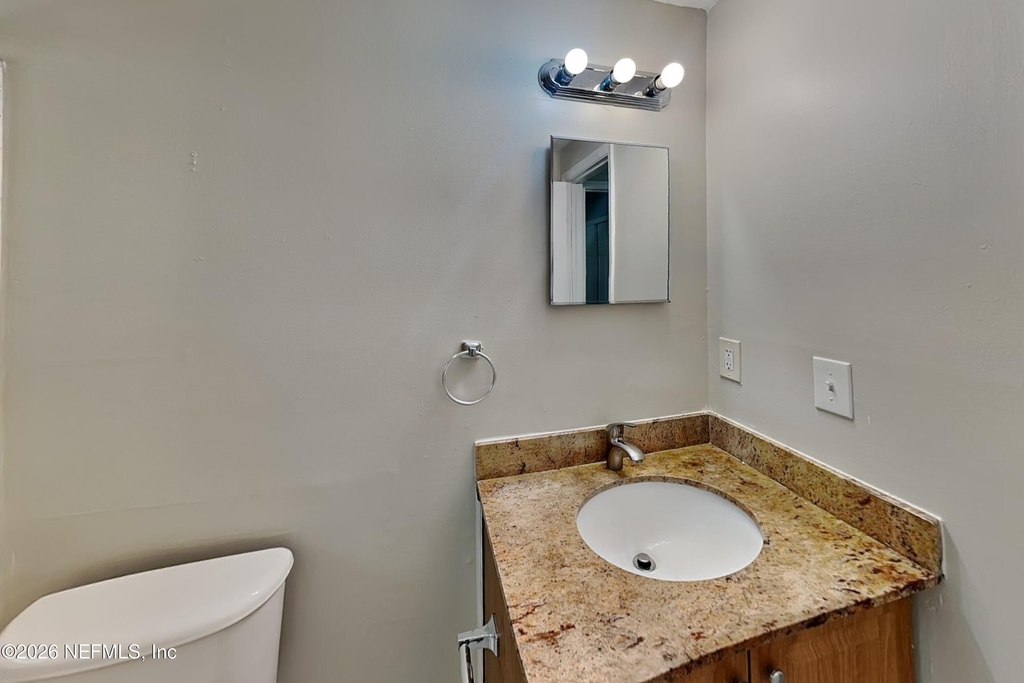 4888 Strato Road W - Photo 16