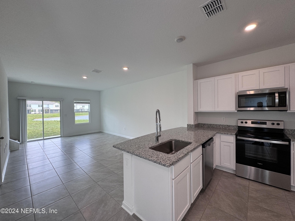 39 Tidal Beach Avenue - Photo 4