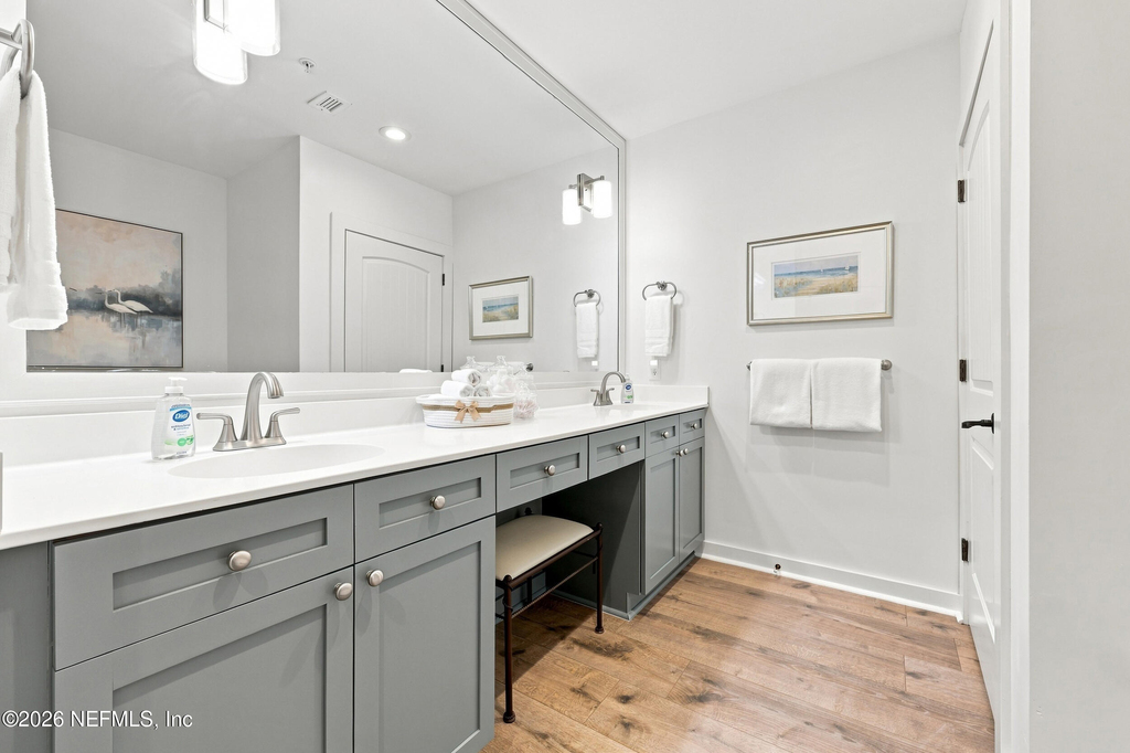 965 Registry Boulevard - Photo 6