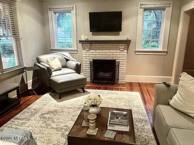 2730 Harvard Avenue - Photo 2