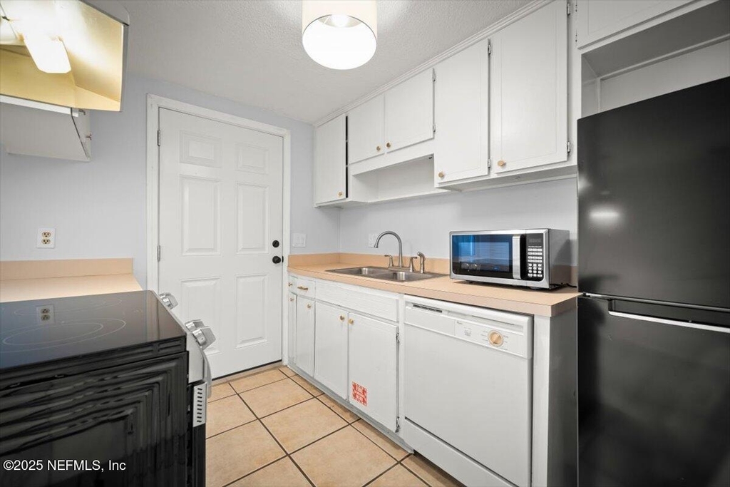 1305 2nd Street N - Photo 10