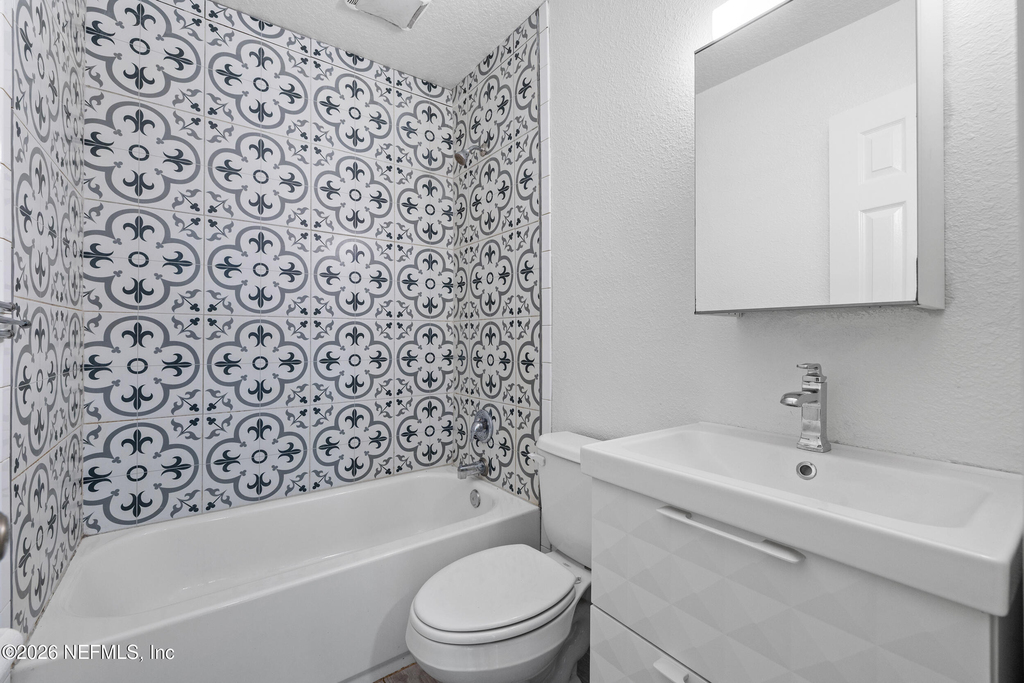 231 16th Street - Photo 9