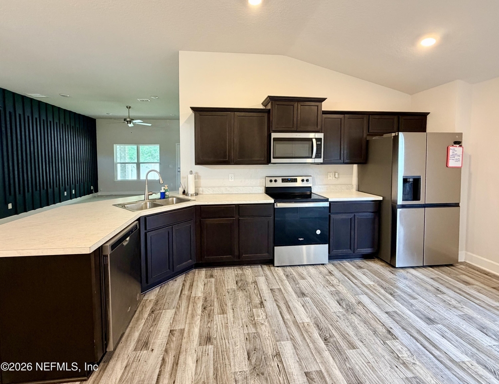 8124 Helmsley Boulevard - Photo 8