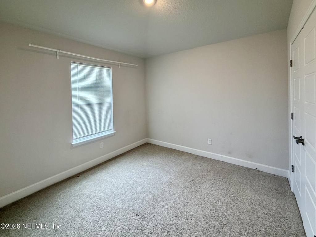 8124 Helmsley Boulevard - Photo 18