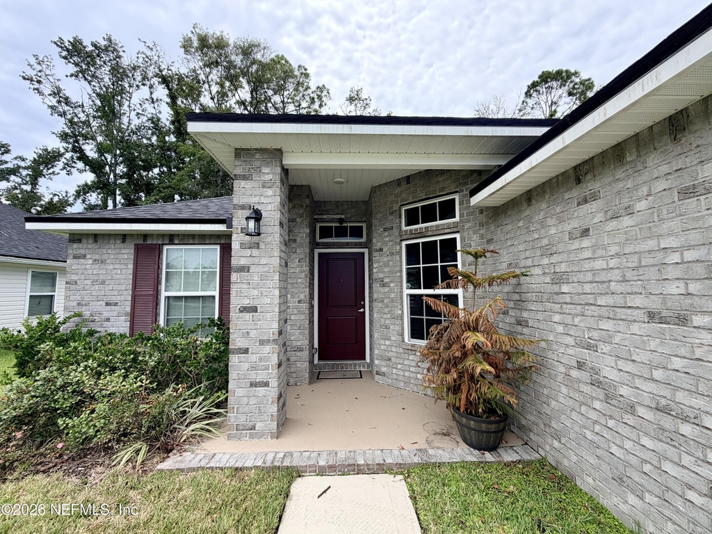 8124 Helmsley Boulevard - Photo 1