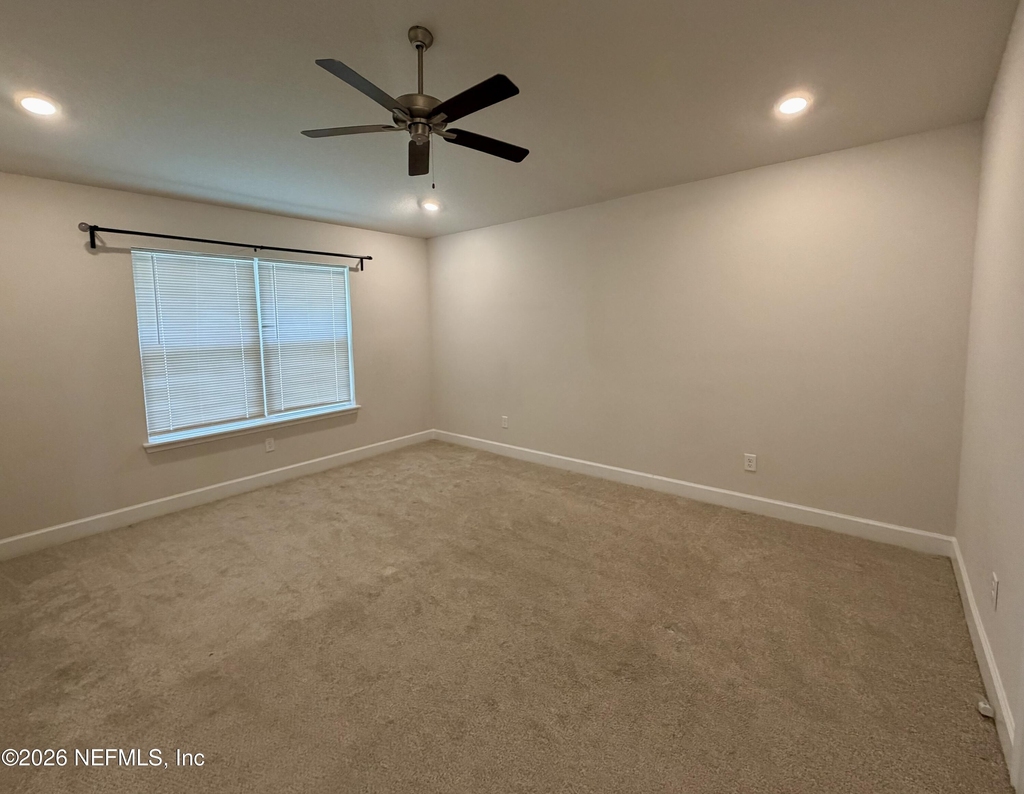8124 Helmsley Boulevard - Photo 11