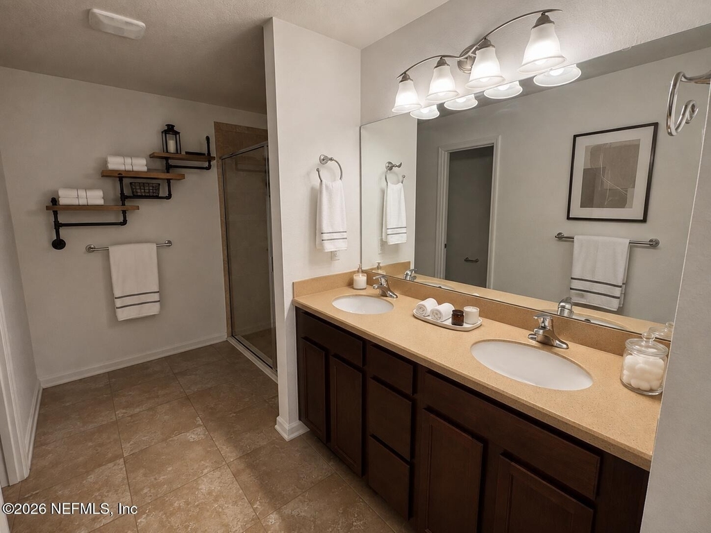 312 W Adelaide Drive - Photo 10