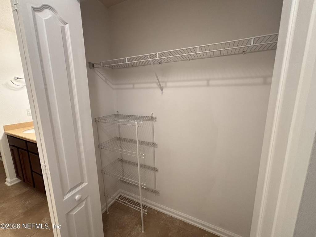 312 W Adelaide Drive - Photo 49