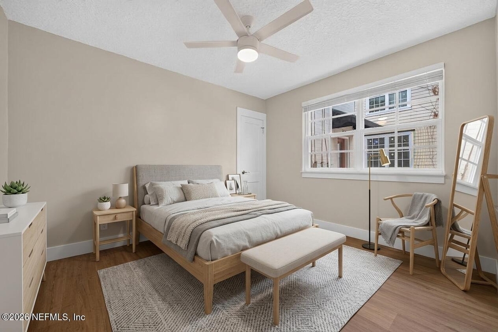 2247 Riverside Avenue - Photo 9