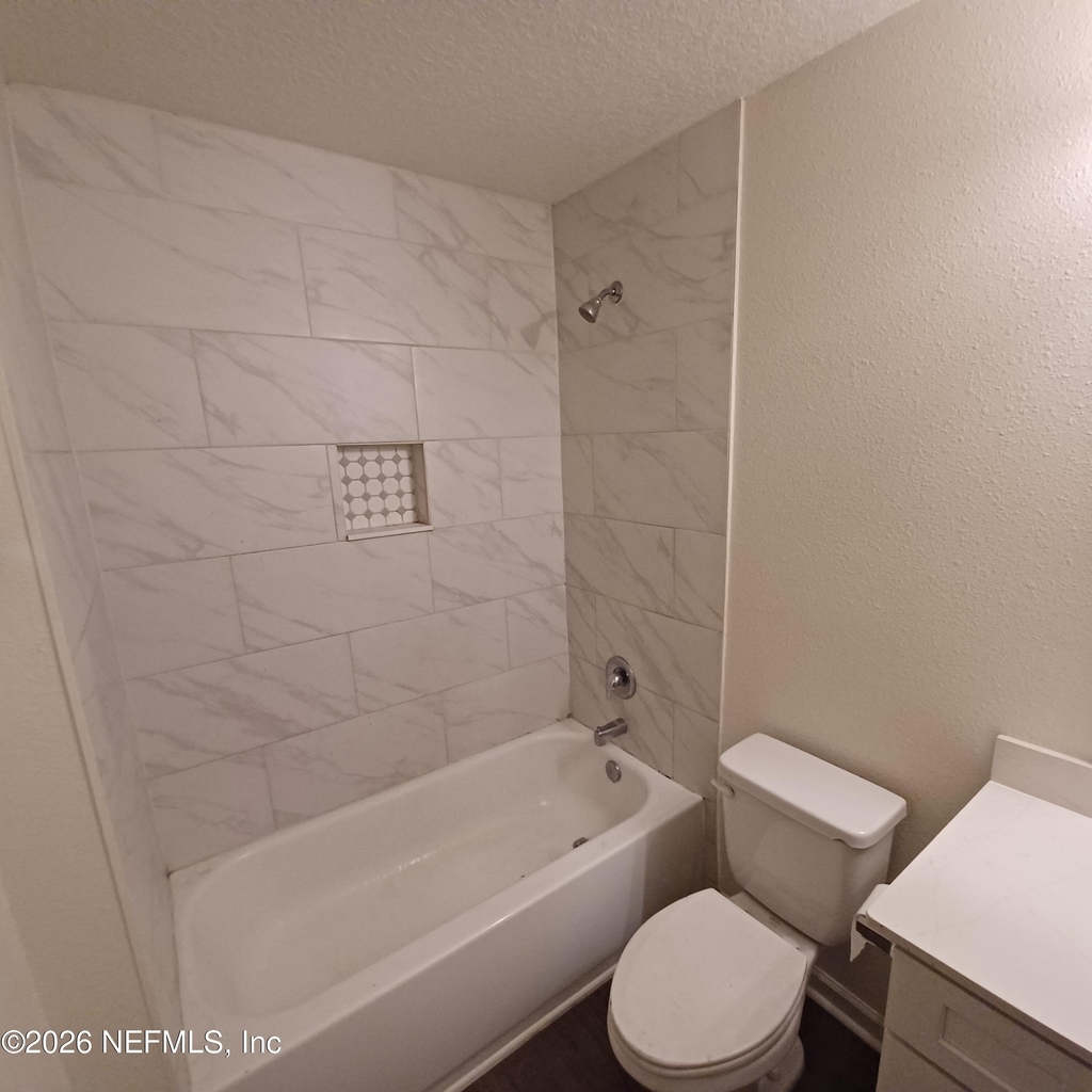 765 W 6th Street - Photo 20