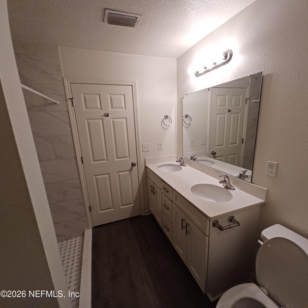 765 W 6th Street - Photo 13
