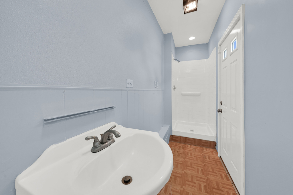 4933 S Lockwood Avenue - Photo 20