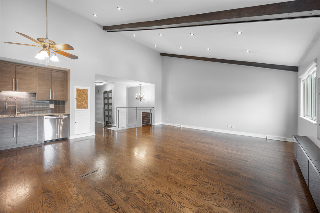 780 Golfview Drive - Photo 4