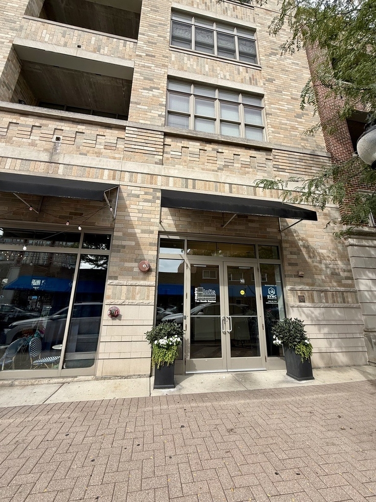 10 S Dunton Avenue - Photo 21