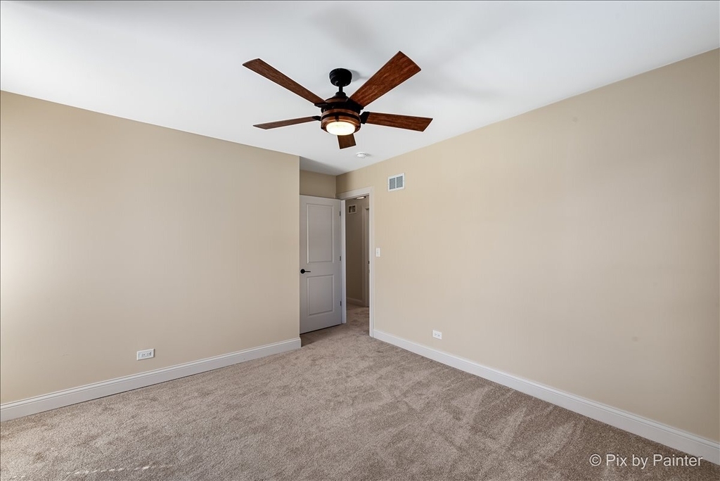 11113 S Myrtle Street - Photo 17