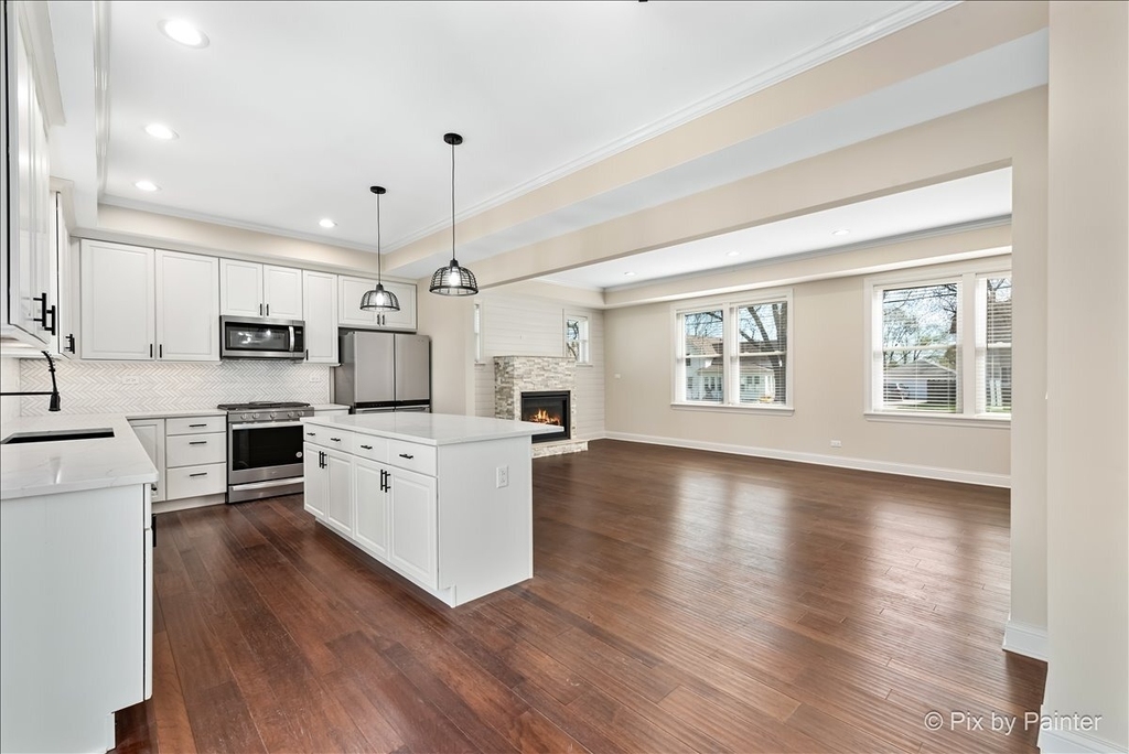11113 S Myrtle Street - Photo 3