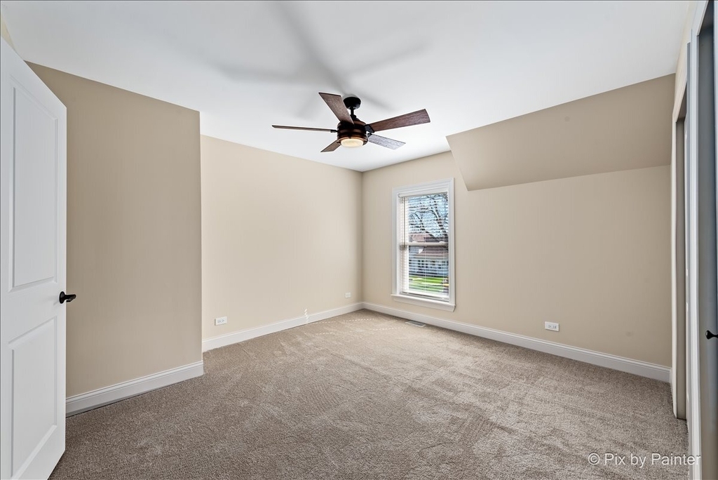 11113 S Myrtle Street - Photo 18