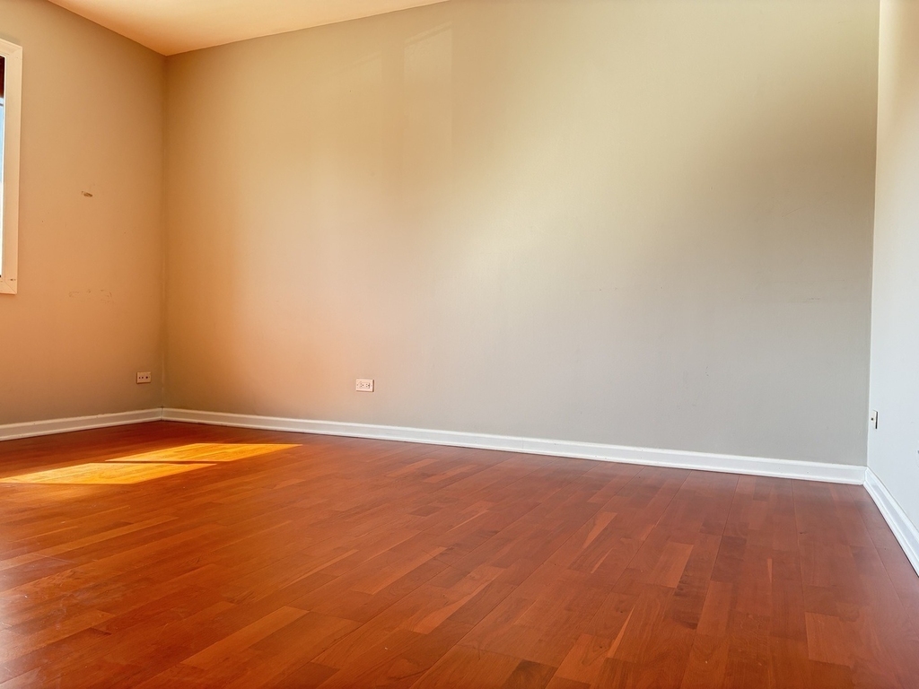 3856 S Parkway Drive - Photo 4