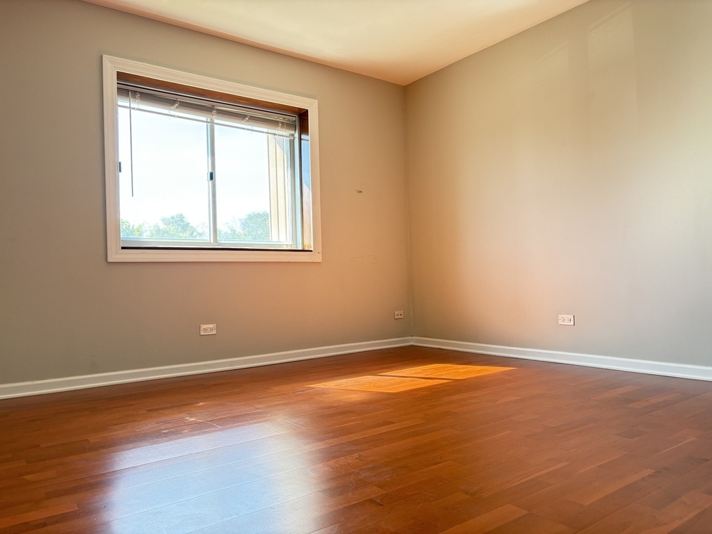 3856 S Parkway Drive - Photo 6