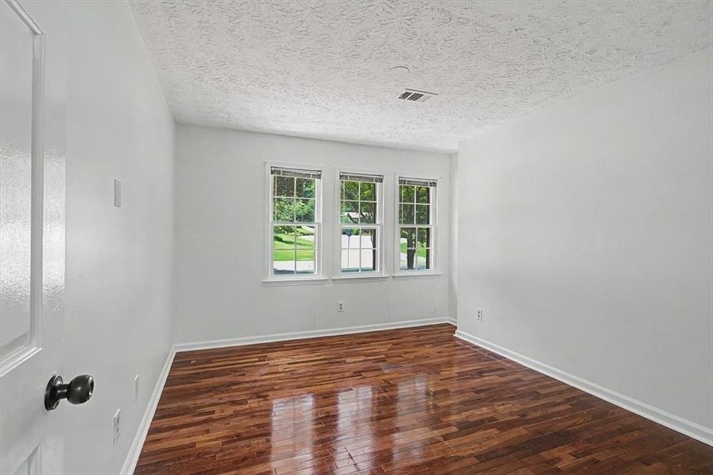 3947 Camrose Place - Photo 54