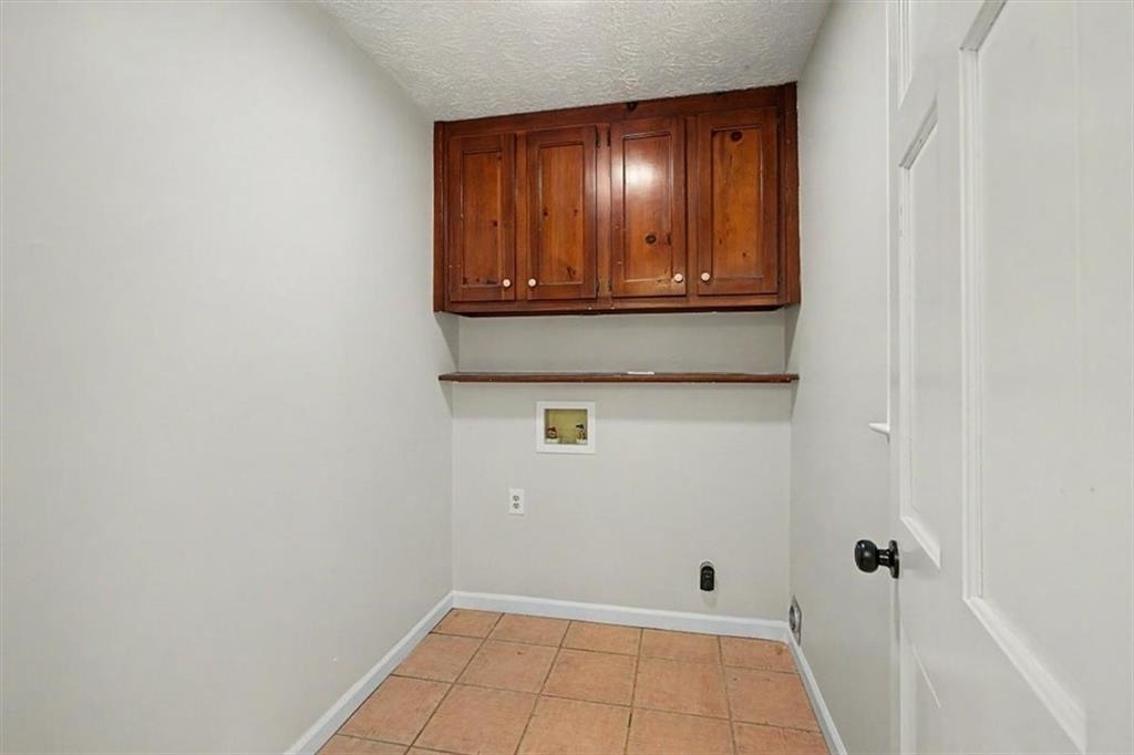 3947 Camrose Place - Photo 47
