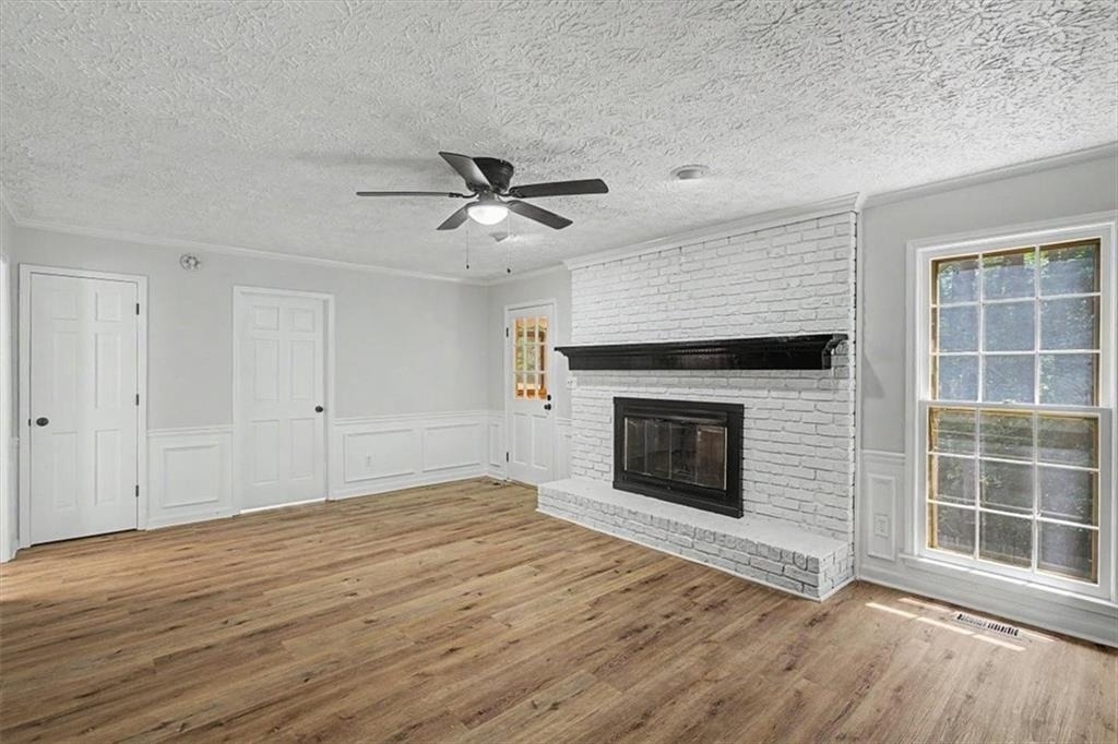 3947 Camrose Place - Photo 10