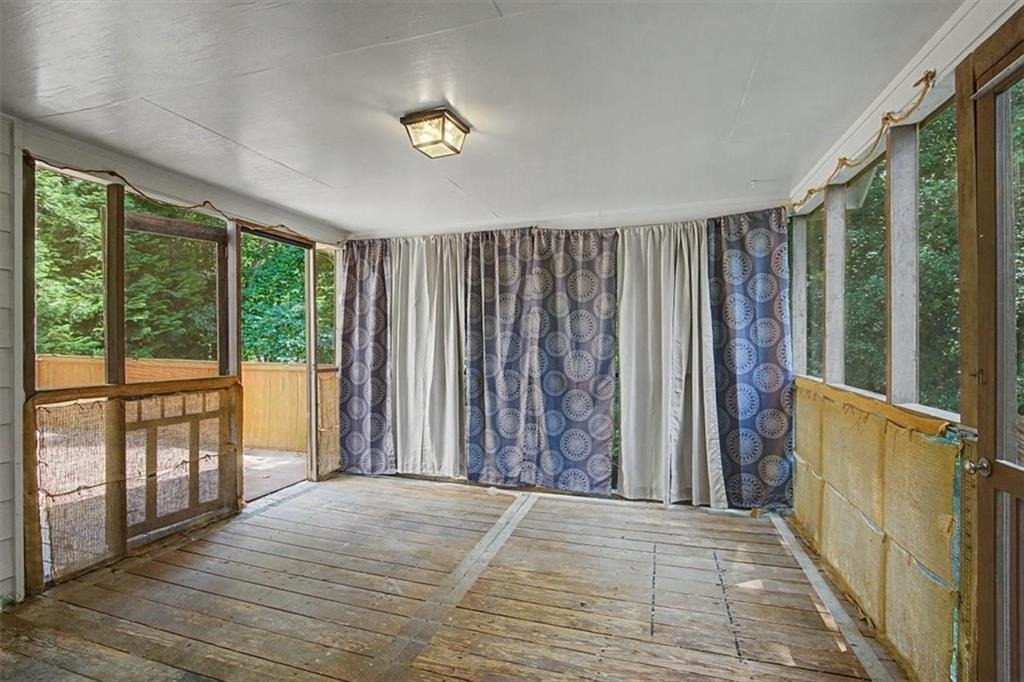 3947 Camrose Place - Photo 63