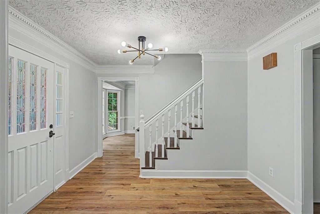 3947 Camrose Place - Photo 5