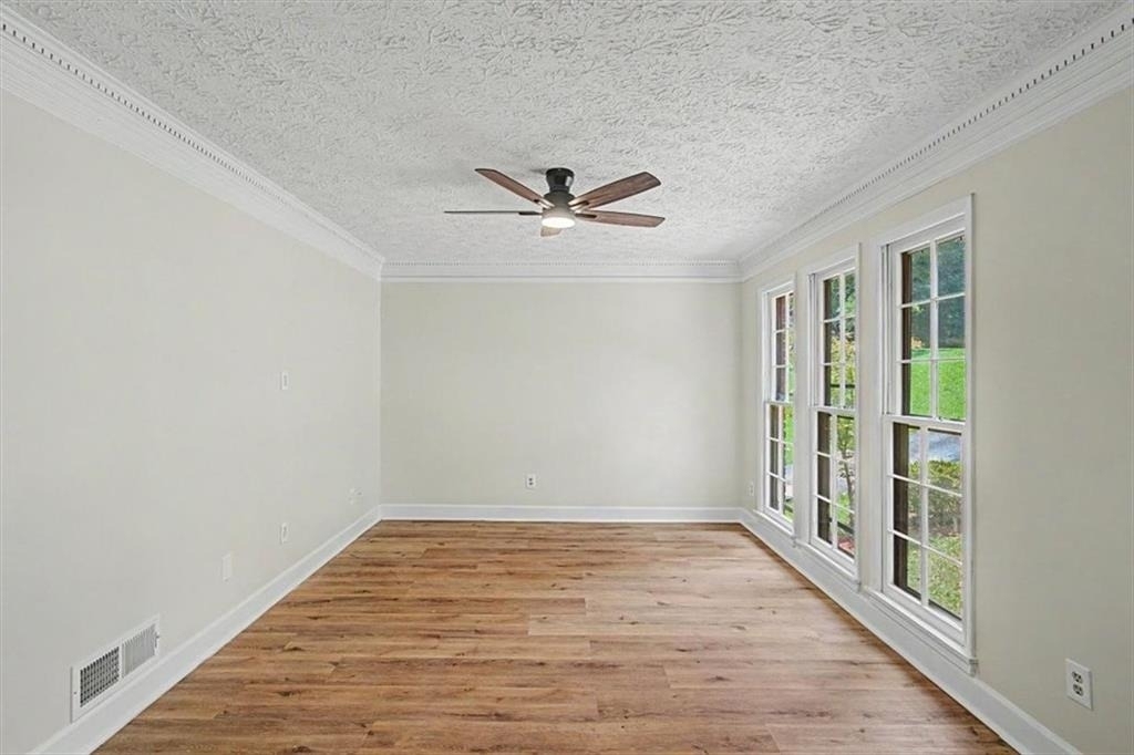 3947 Camrose Place - Photo 8