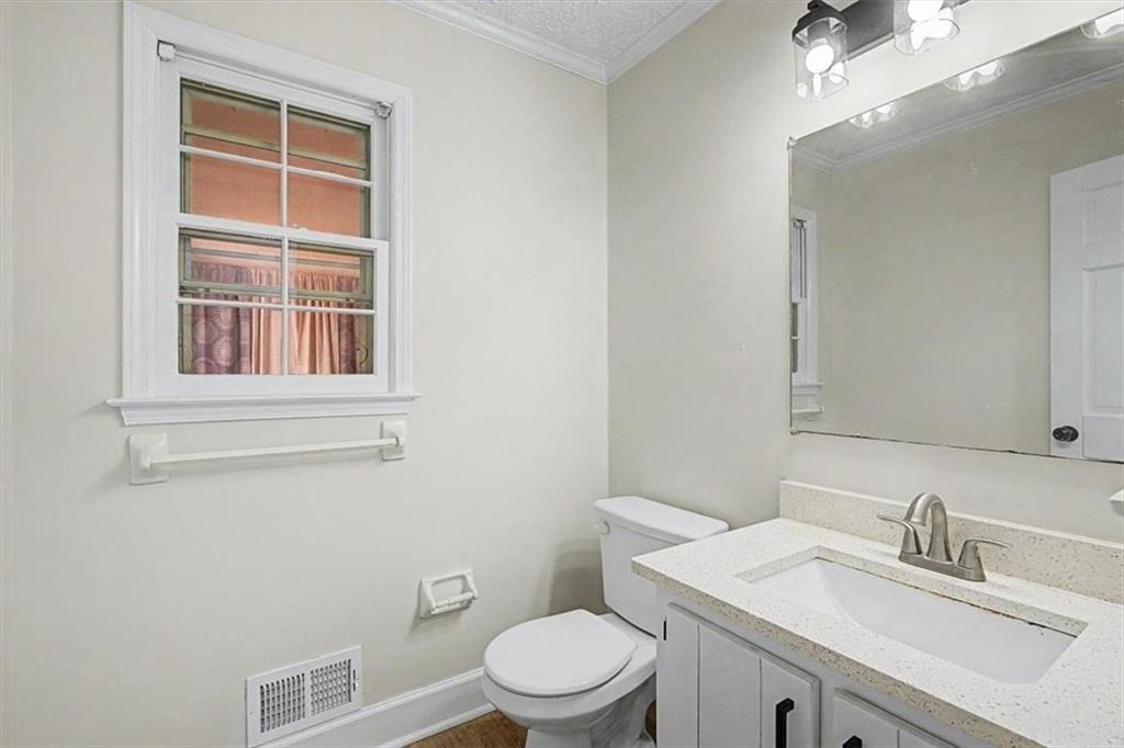 3947 Camrose Place - Photo 46