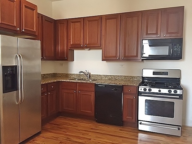 2335 W Lake Street - Photo 3