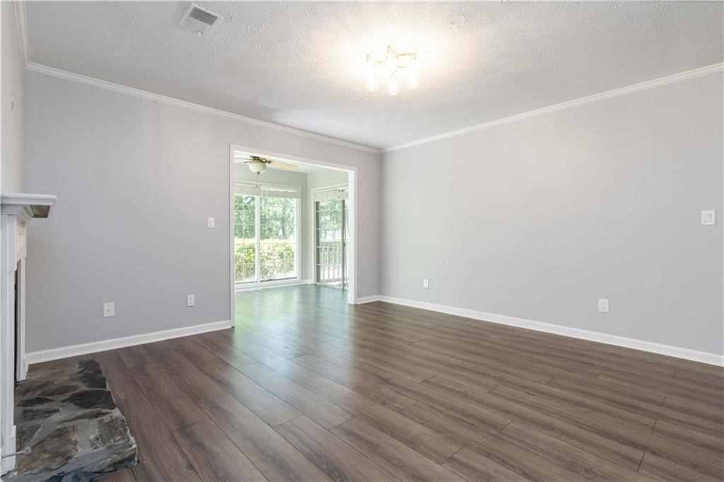 1901 Countryside Place Se - Photo 6
