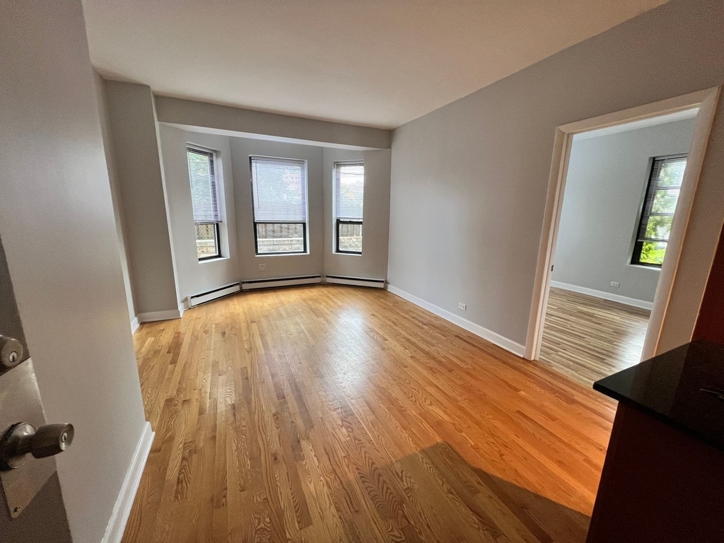 732 W Bittersweet Place - Photo 13