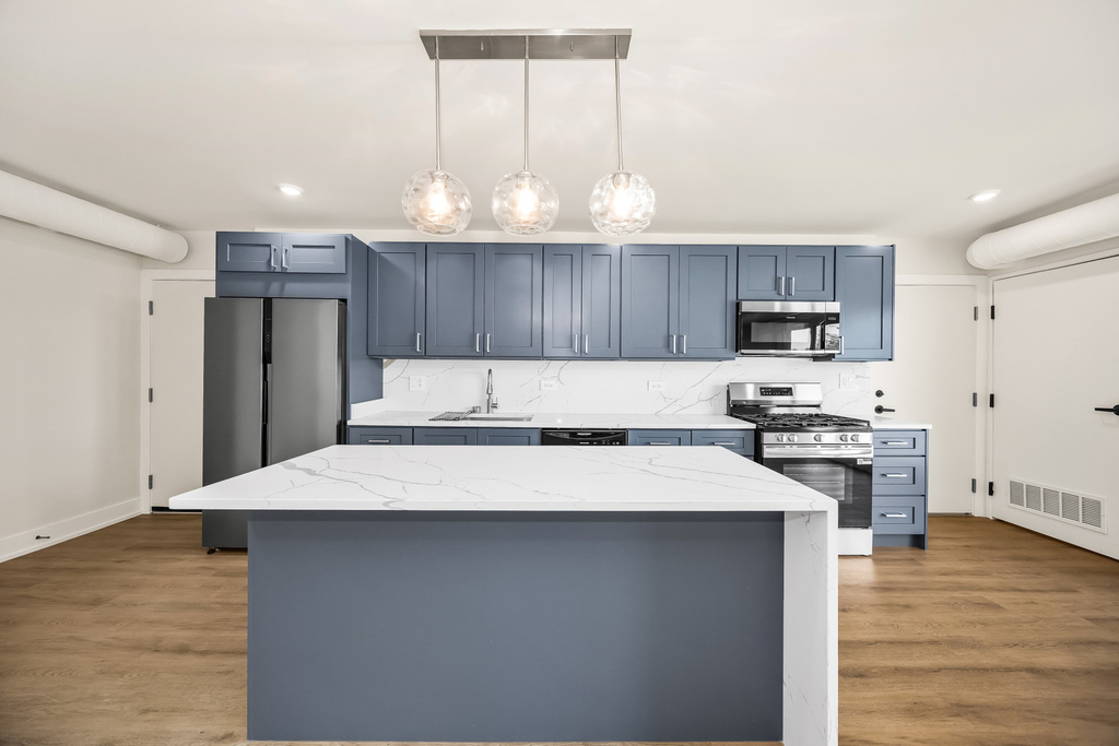 10217 Dearlove Road - Photo 4