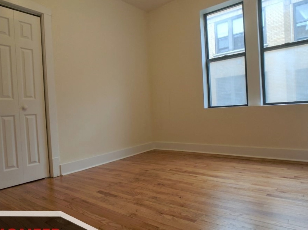 1532 N Kedzie Avenue - Photo 8