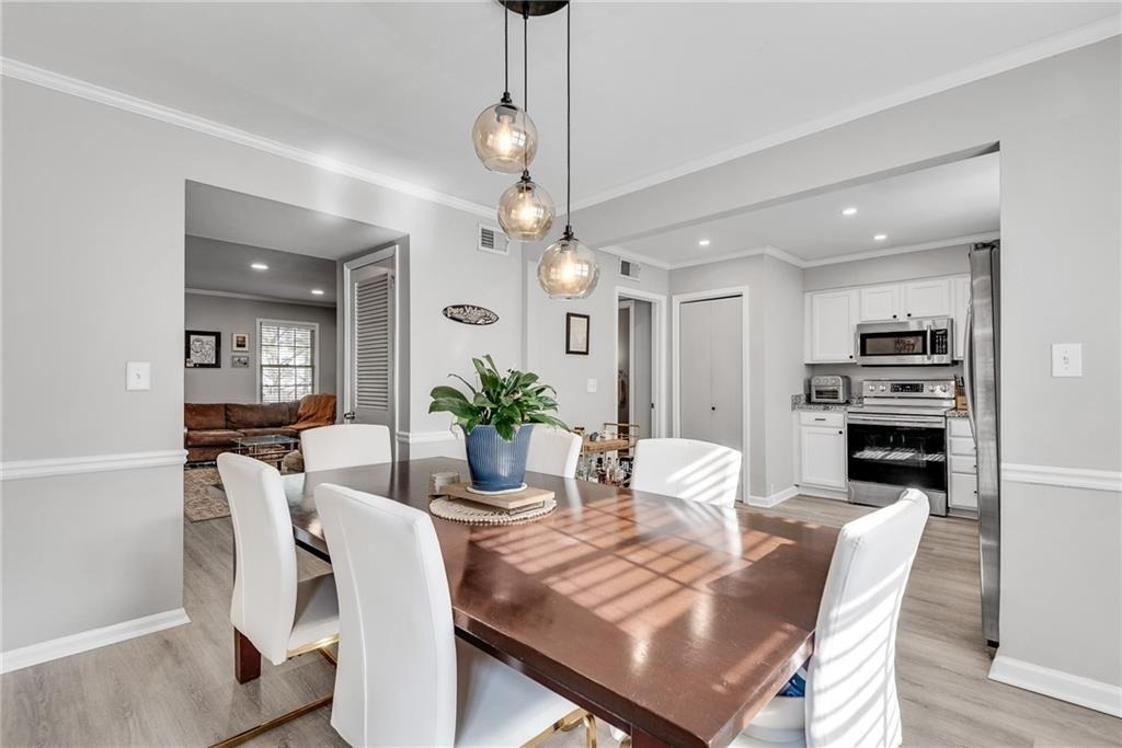 6520 Roswell Road - Photo 9
