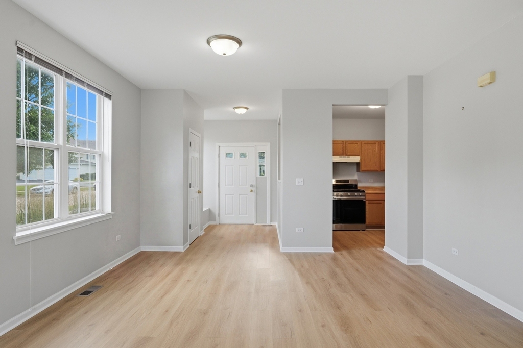 3133 Falling Waters Lane - Photo 5