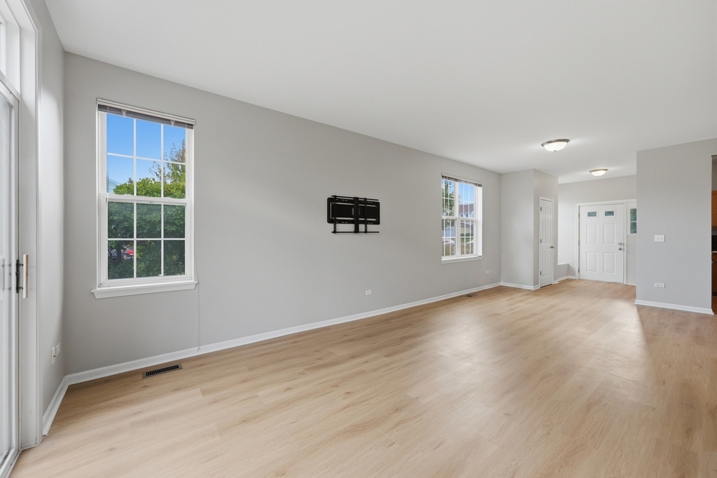 3133 Falling Waters Lane - Photo 10