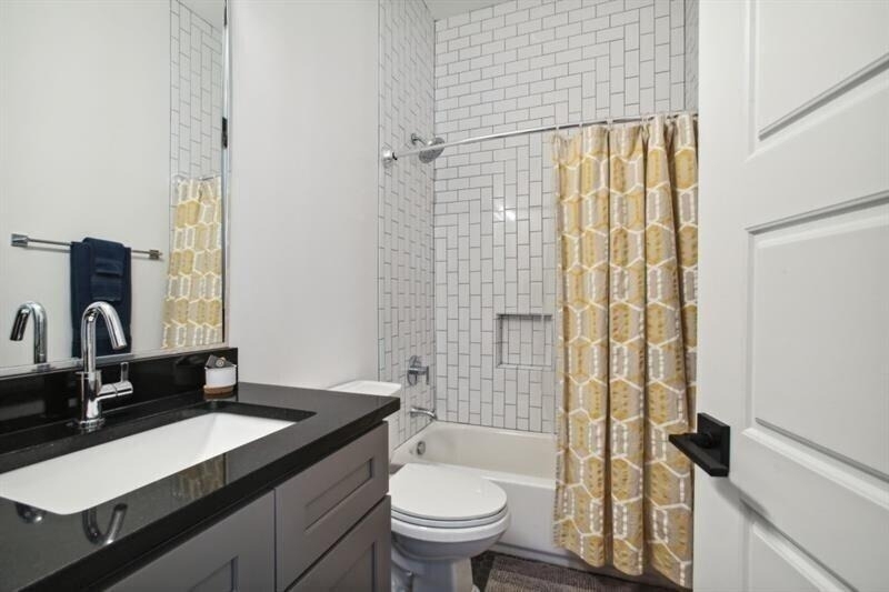 129 Holiday Avenue - Photo 12
