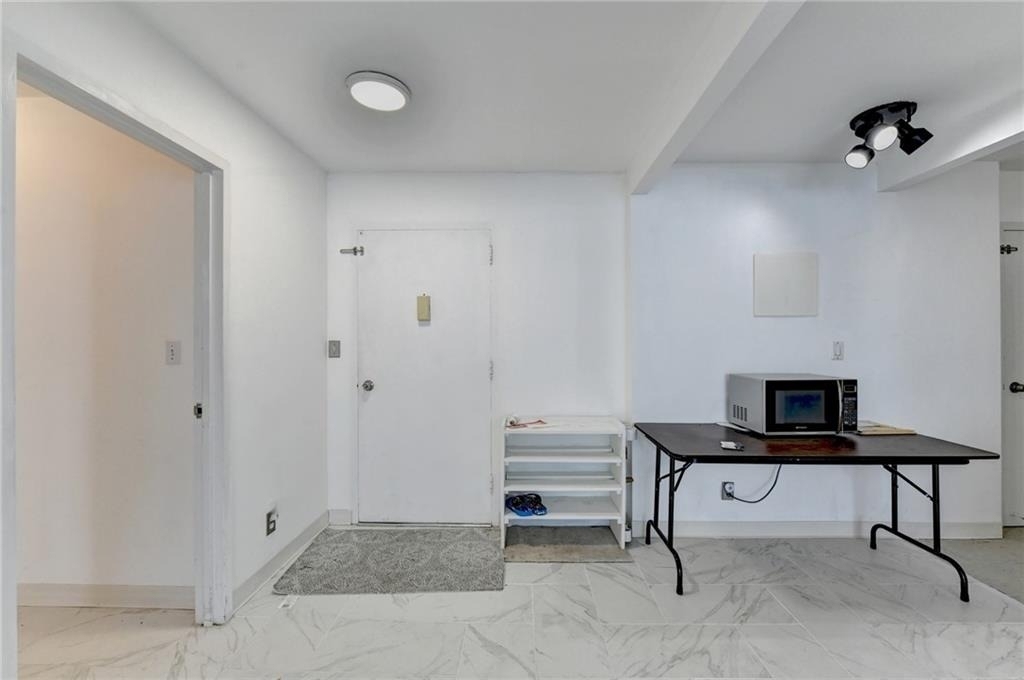 215 Piedmont Avenue Ne - Photo 8