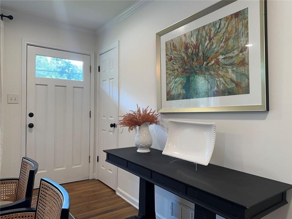 2498 Lakewood Drive Nw - Photo 8