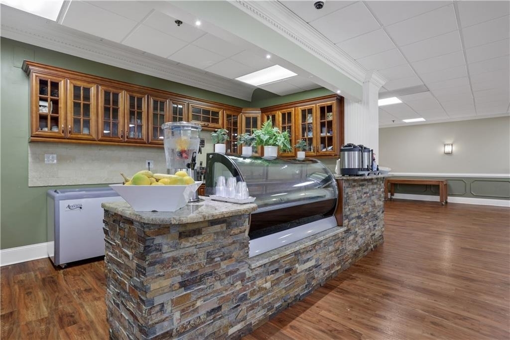 300 Johnson Ferry Road Ne - Photo 24