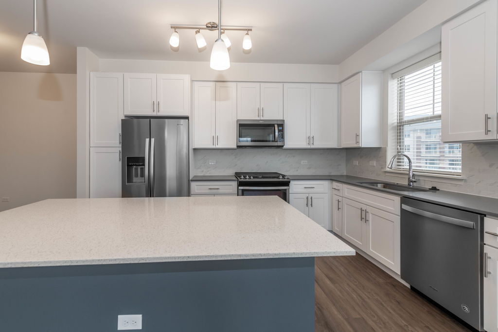 21599 W Field Court - Photo 3