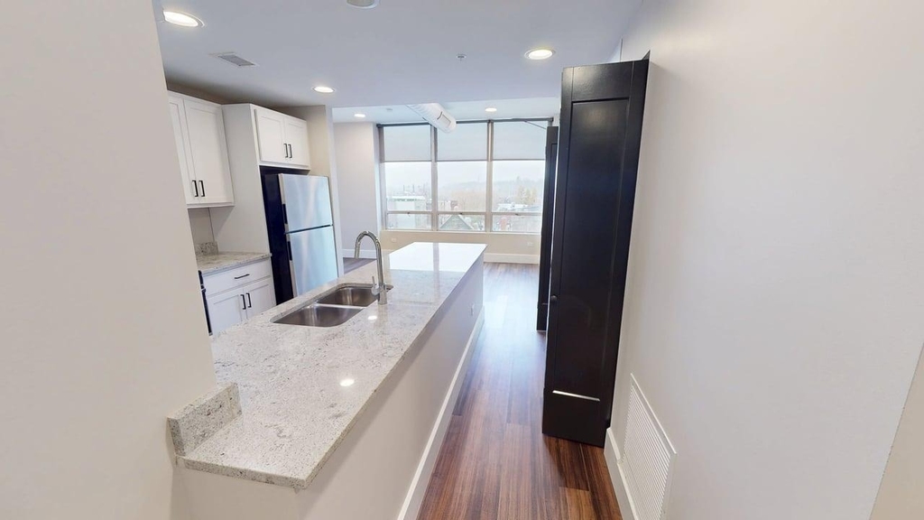 40 Dupage Court - Photo 4